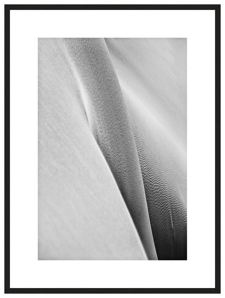 Lady CheGaga with frame, Reverse Bodyscapes Series, Nik Barte