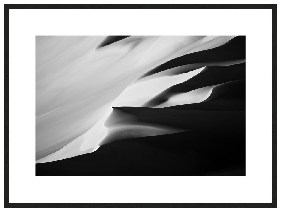 Pearl of Beauty with frame, ESSENTIA Series, Nik Barte
