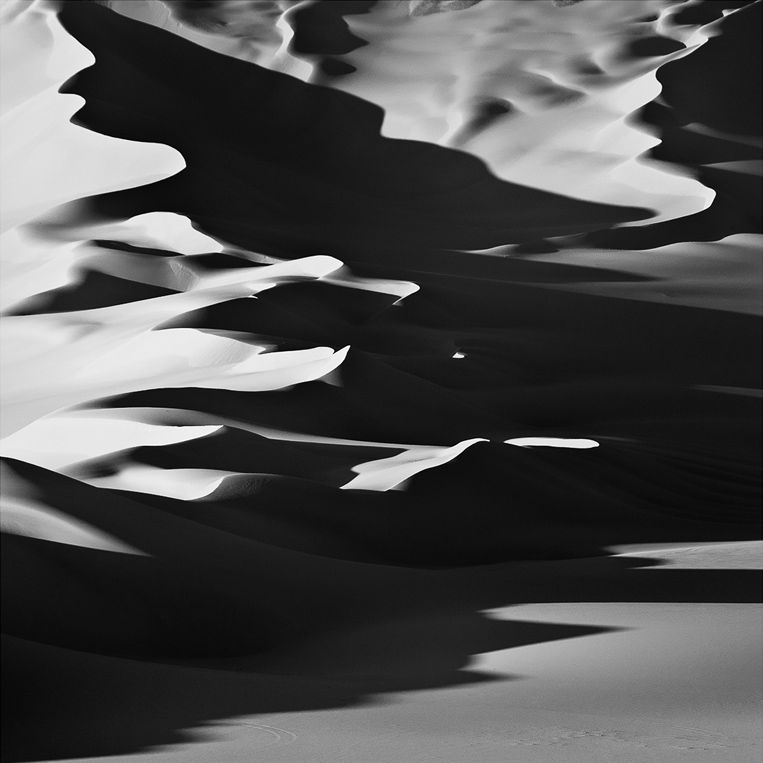 Harmonic Motion, ESSENTIA Series, Nik Barte, Sahara Desert