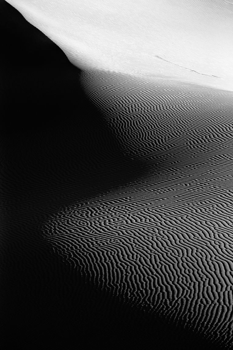 Spotlight On Desertification, ESSENTIA Series, Nik Barte